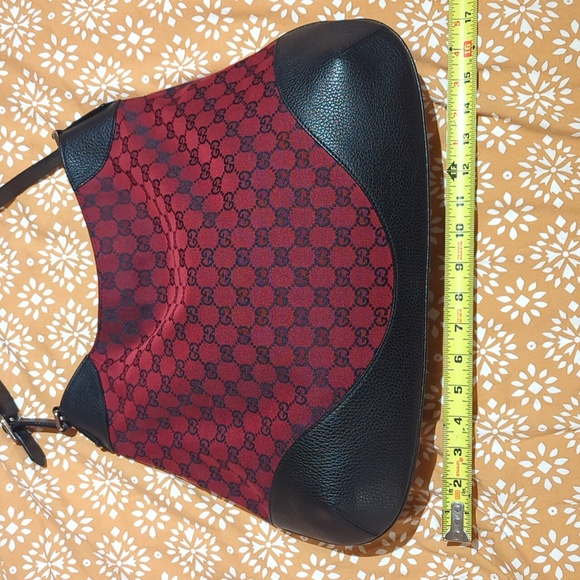 Gucci GG Red Canvas Hobo/ Shoulder Bag - Picture 2 of 11